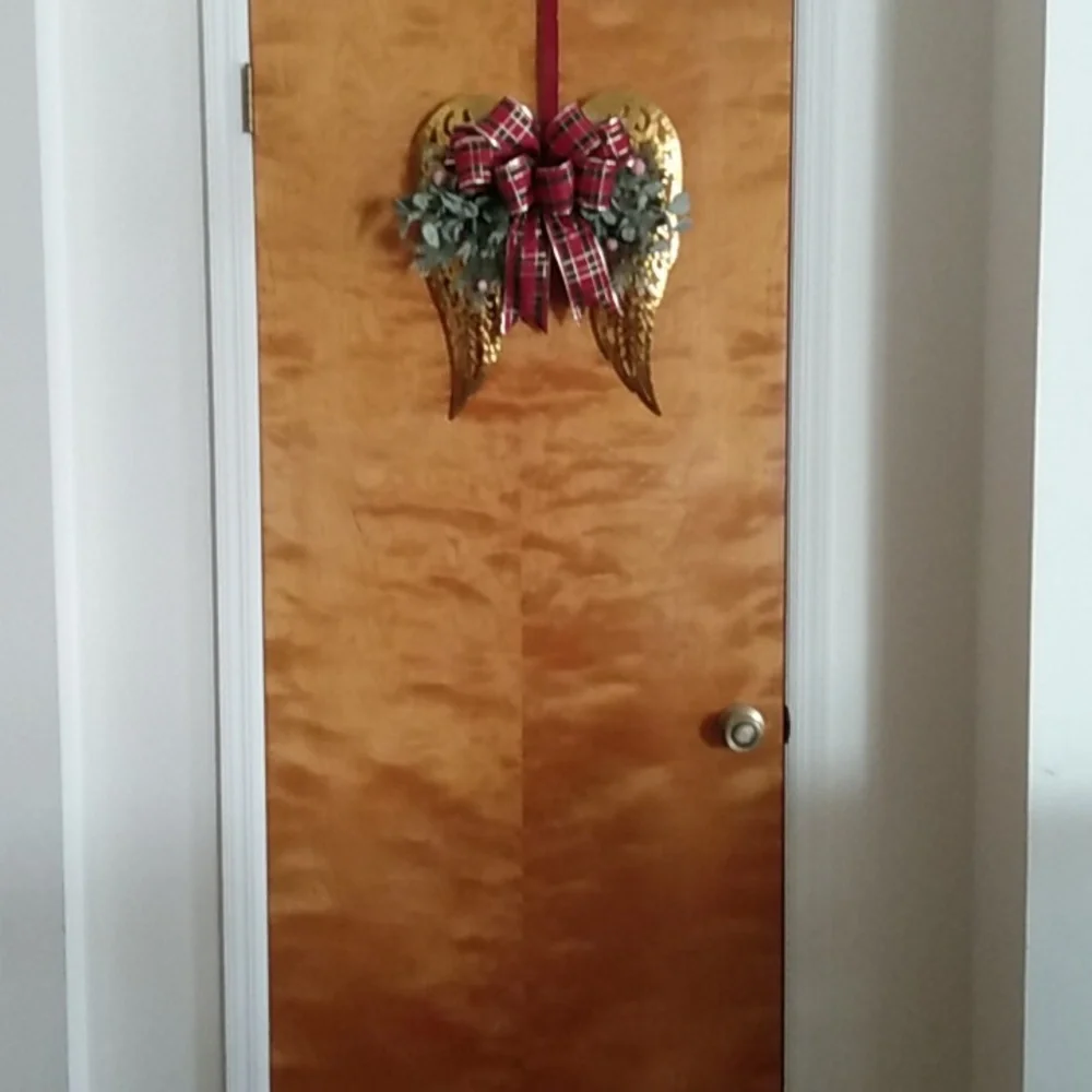 Gold Metal Angel Wings